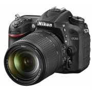 2016 Nikon D7200 DSLR Camera with 18-140mm Lens